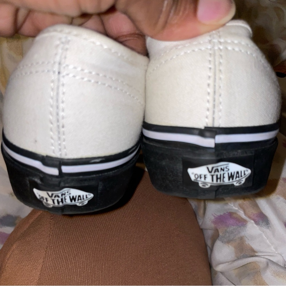 Authentic Vans “Classic” - Picture 3 of 6